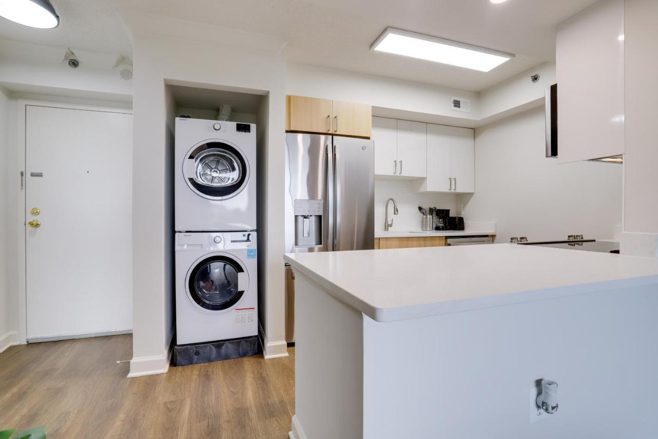 Modern & Charming Apt With Rooftop @Pentagon City Arlington Exteriör bild