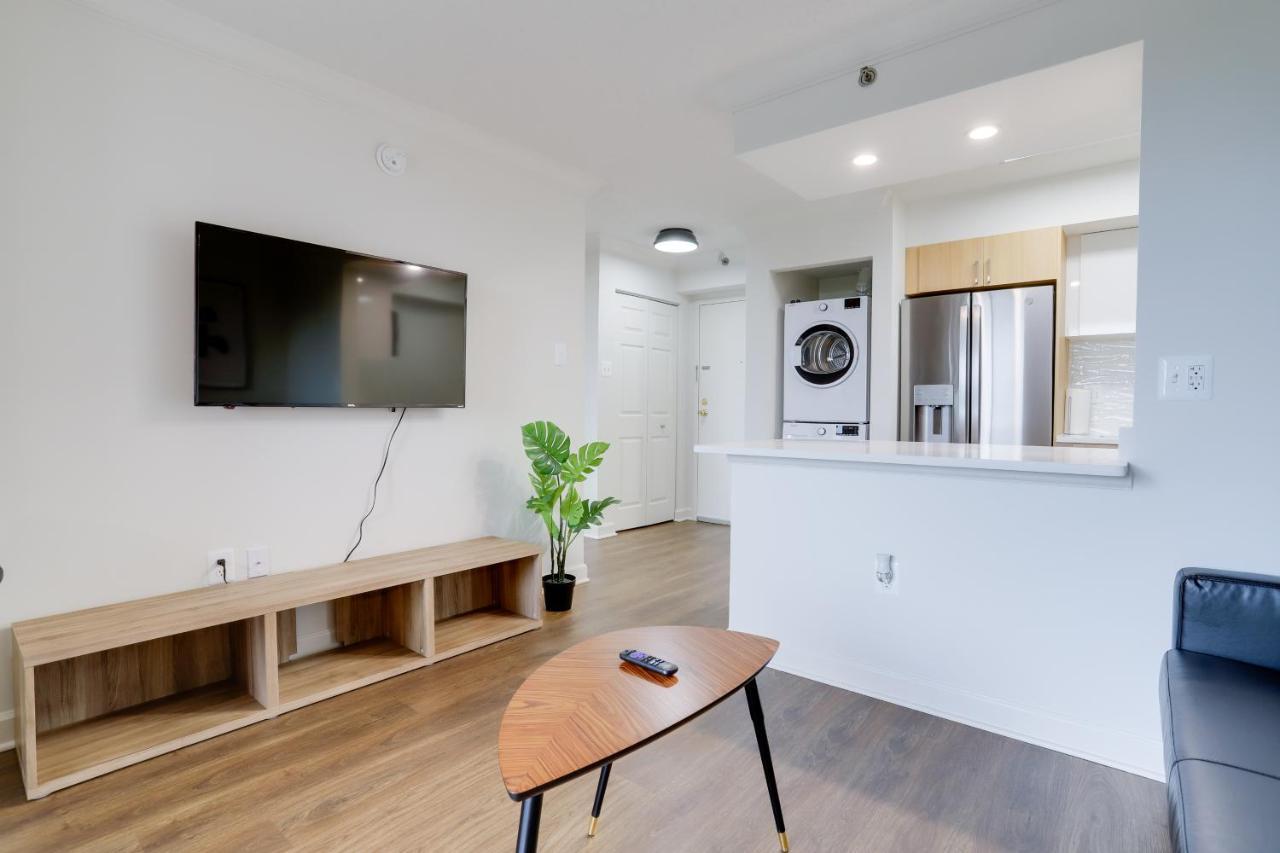Modern & Charming Apt With Rooftop @Pentagon City Arlington Exteriör bild